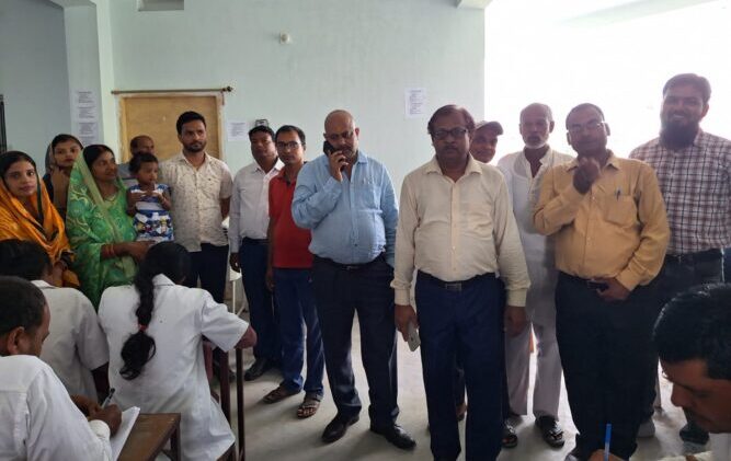 K.M.-Electro-Homoeopath-Medical-College-Hospital-Pakridayal-East-Champaran-Motihari-Bihar-India_Team-group-1